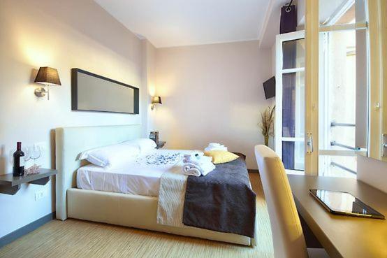 Colosseum Resort Rome Bagian luar foto