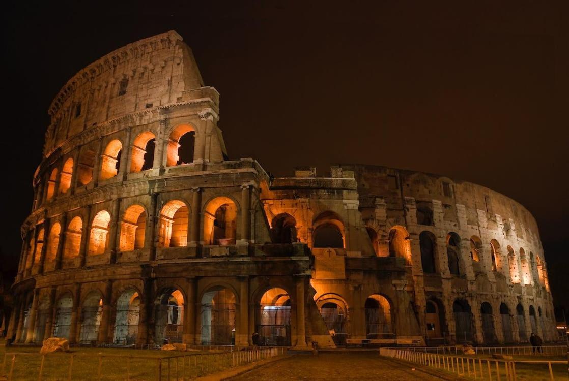 Colosseum Resort Rome Bagian luar foto